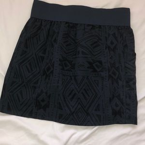 Women’s Gap Skirt.
